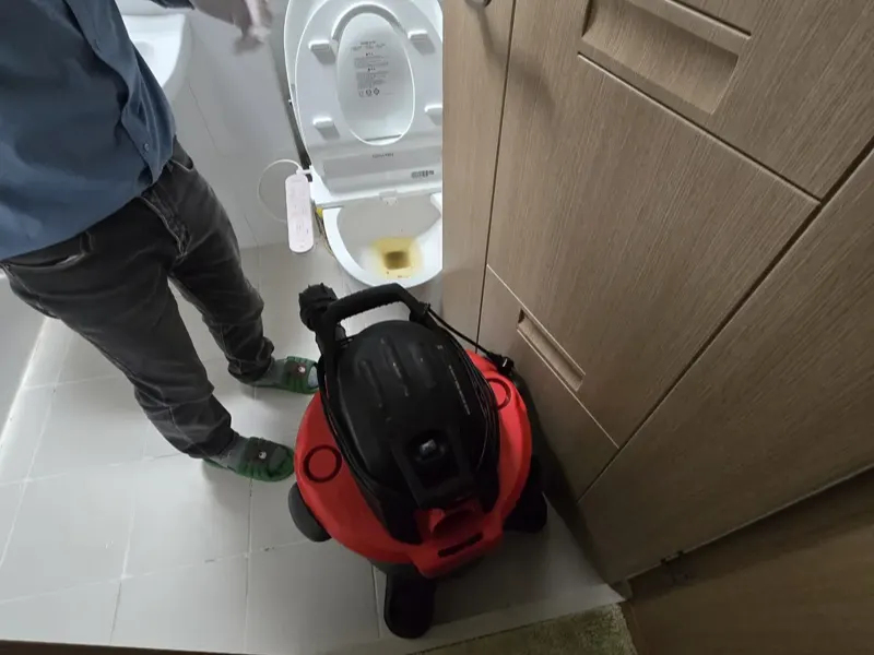 부산 서구 변기막힘 작업사례 4
